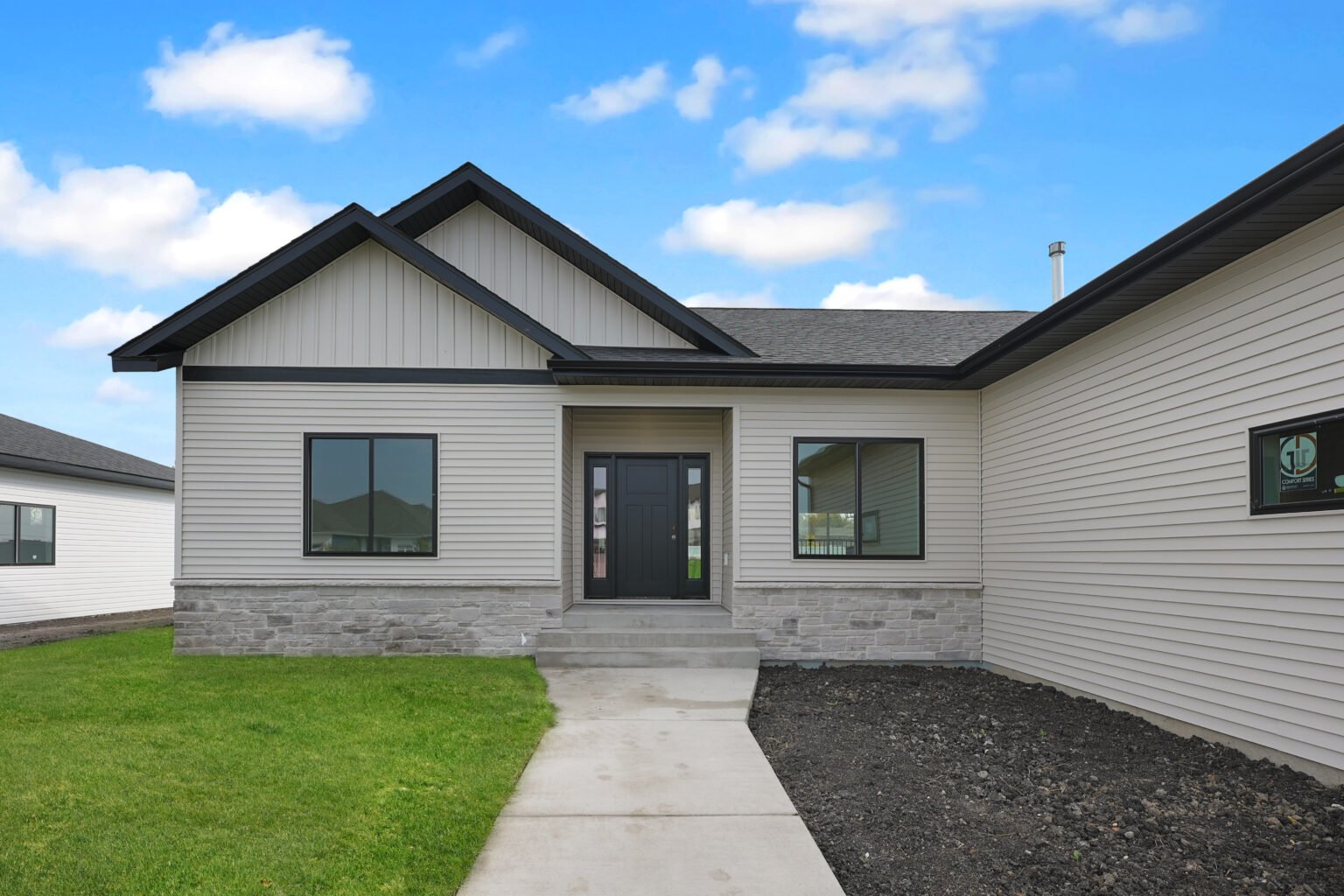 new home construction mapleton nd